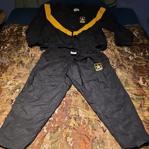 AR 670-1 Compliant Army Cold Weather PT Uniform Set